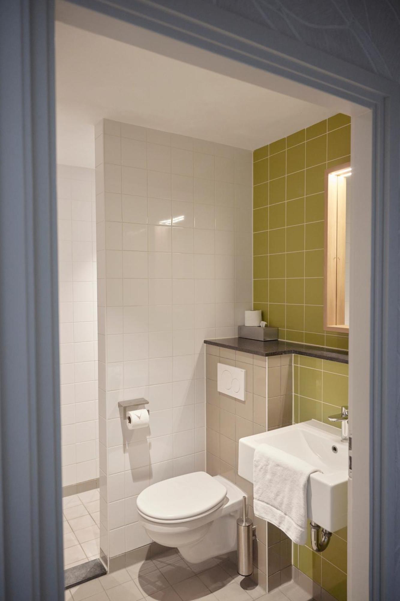 Hotel Oostergoo Храу Екстериор снимка