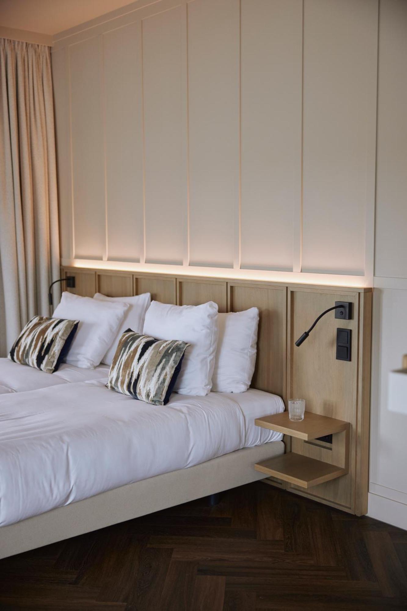 Hotel Oostergoo Храу Екстериор снимка